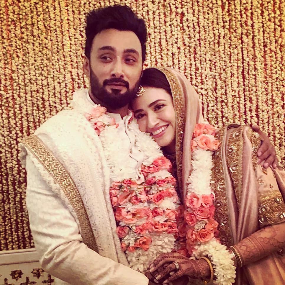 Beautiful Wedding Pictures of Sana Javed and Umair Jaswal.